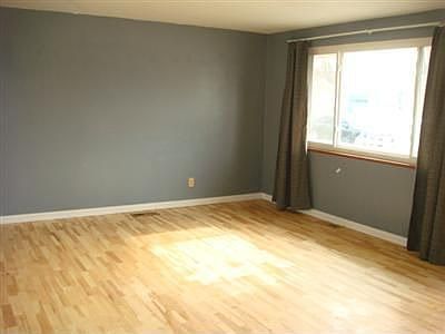 4th image of 1043 Marcellus Dr