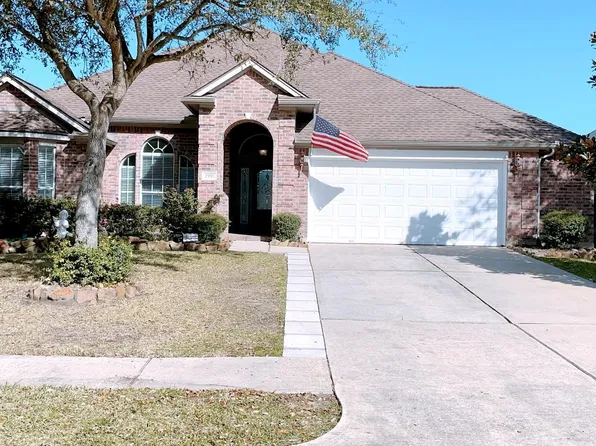 2910 Sandleigh Dr, Spring, TX 77388