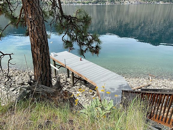 Dock