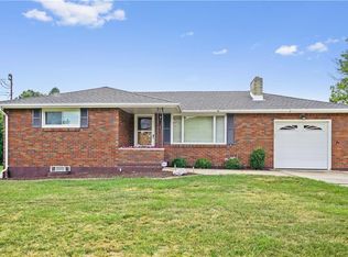 1206 Linn Dr, Belle Vernon, PA