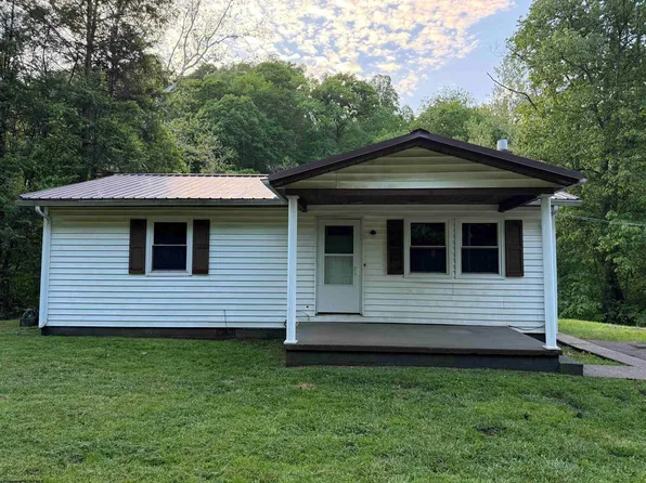 3652 Husky Hwy, Farmington, WV 26571