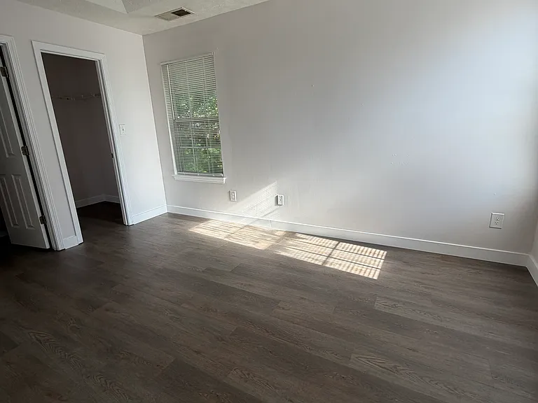 2509 Thorngate Dr — Photo 36