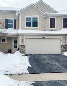 1286 Newport Cir, Hampshire, IL, 60140