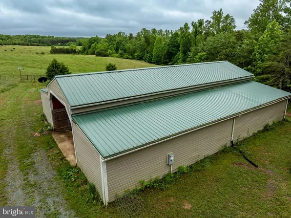 50 Elizabeth Ln, Louisa, VA 23093