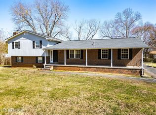 924 Roderick Rd, Knoxville, TN 37923