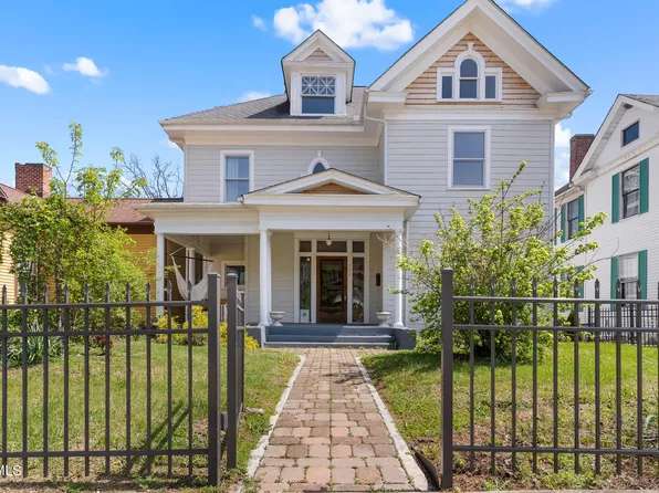 237 Solar St, Bristol, VA 24201