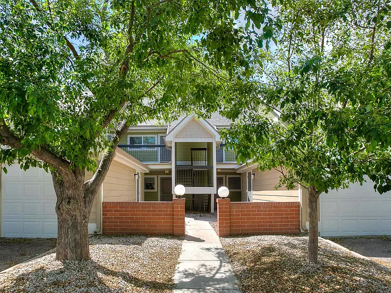 Cunningham Exterior