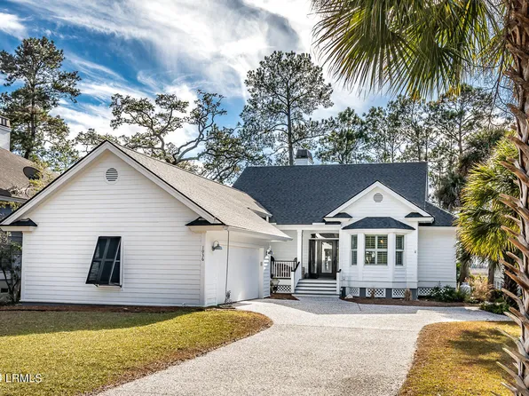 1036 Curisha Point S, Saint Helena Island, SC 29920