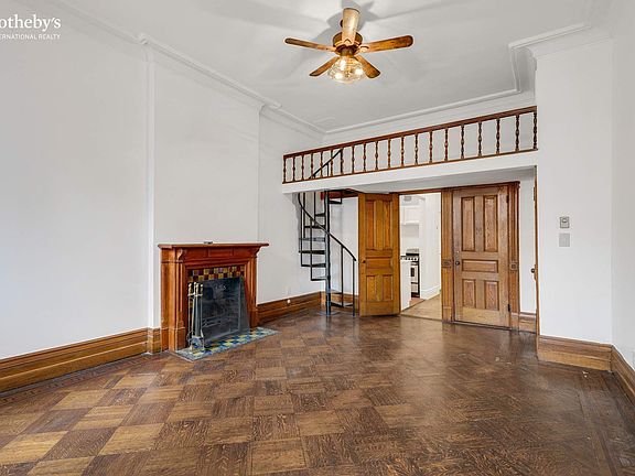 3rd image of 157 W 93rd St