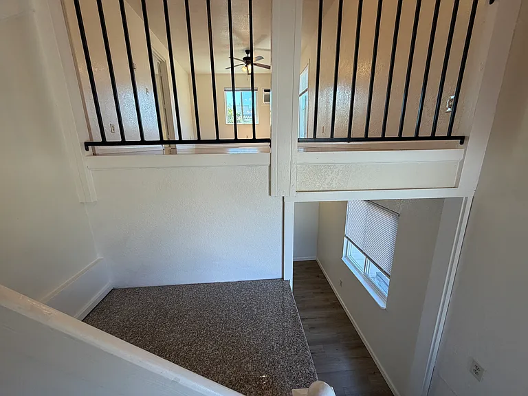 3145 Keats St — Photo 2