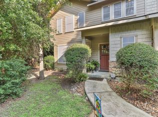 32 Stone Creek Pl, The Woodlands, TX 77382