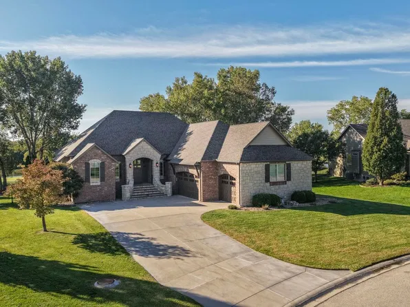 1318 S City View Cir, Wichita, KS 67235