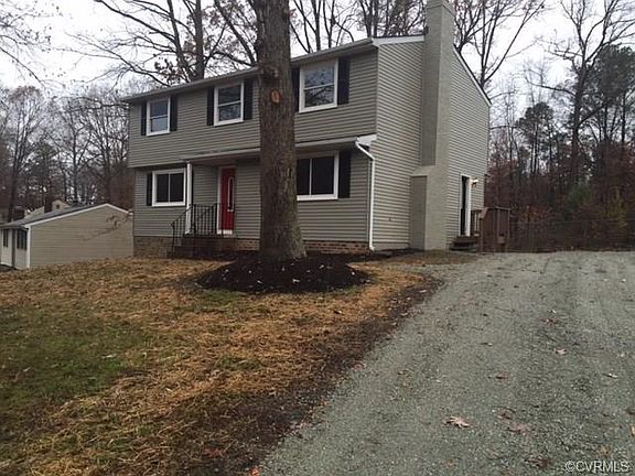 2nd image of 1010 Sonnet Hill Dr