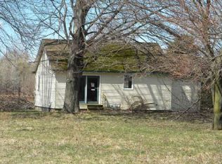 2812 Lyndonville Rd, Medina, NY 14103