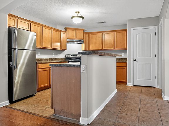 5th image of 4471 Hughes Meadow Dr