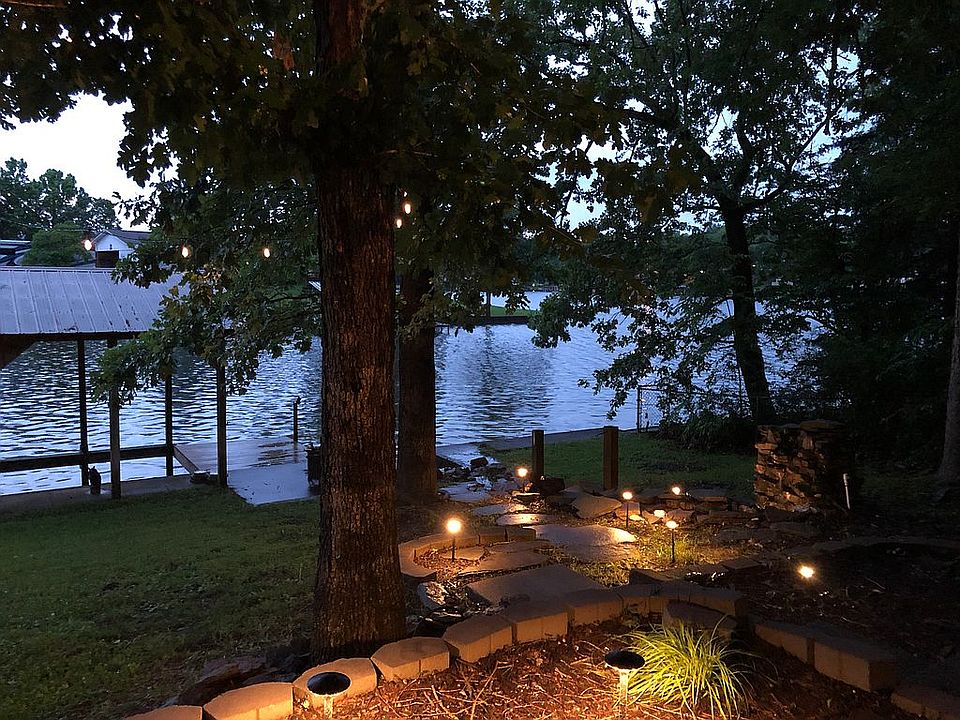 1st image of 111 Loveless Ln
