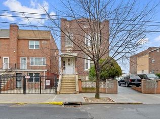 2430 Wallace Ave, Bronx, NY 10467