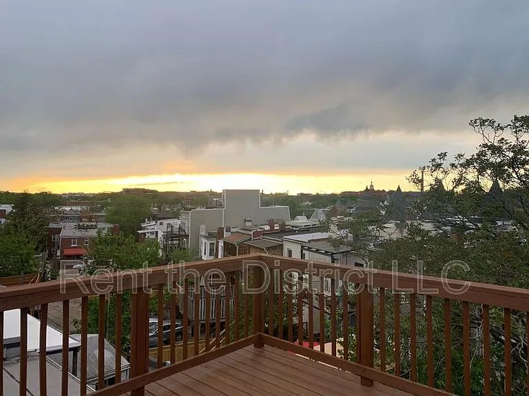 37 Rhode Island Ave NW — Photo 34