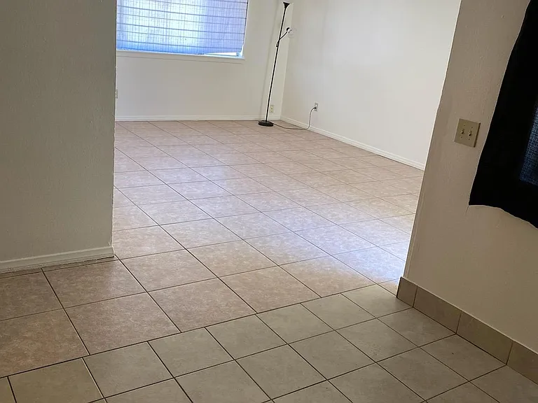 18222 Cherimoya Rd #1 — Photo 7