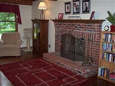 3rd image of 3571 Burrwood Dr