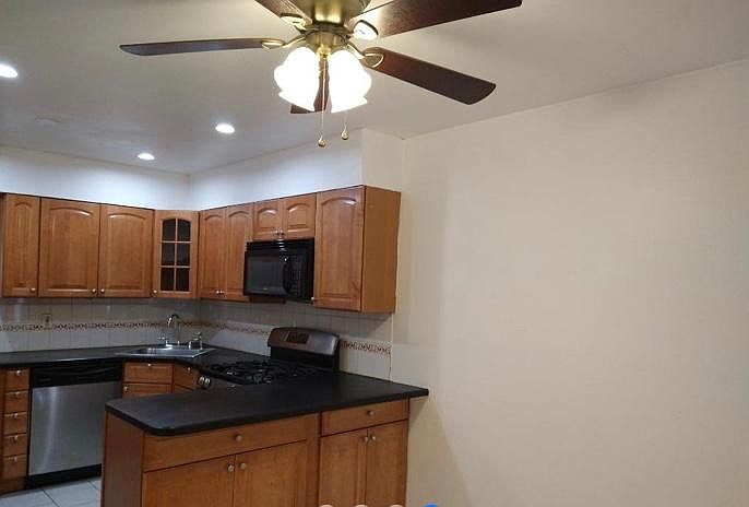 2nd image of 1350 E 99th St Floor 1