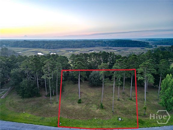 4th image of 0 NE Baker Island Way Lot 11