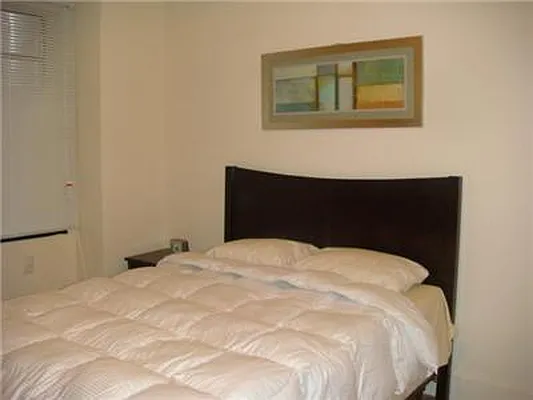 Rented by Luxury Property Group | media 6