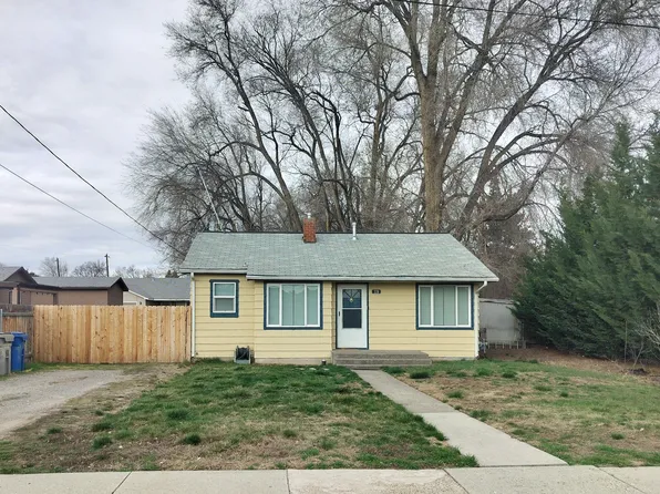 320 W 2 N, Mtn Home, ID 83647