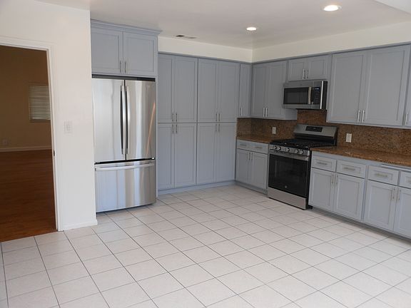 5th image of 1417 15th St