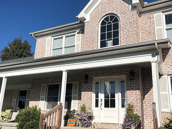 2nd image of 132 Riverwood Dr
