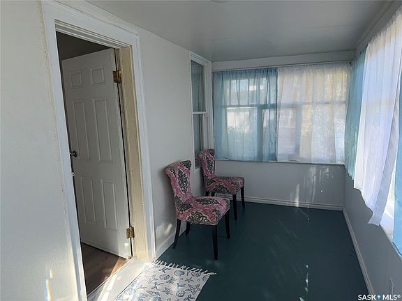 3rd image of 309 5th Street E
