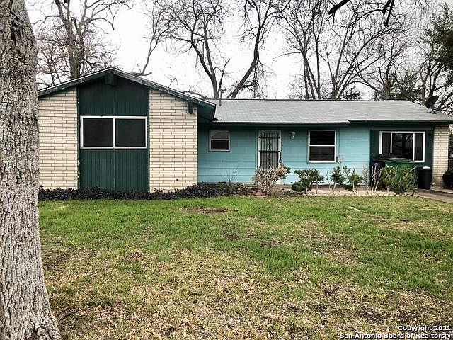 1st image of 2618 Misty Hollow St