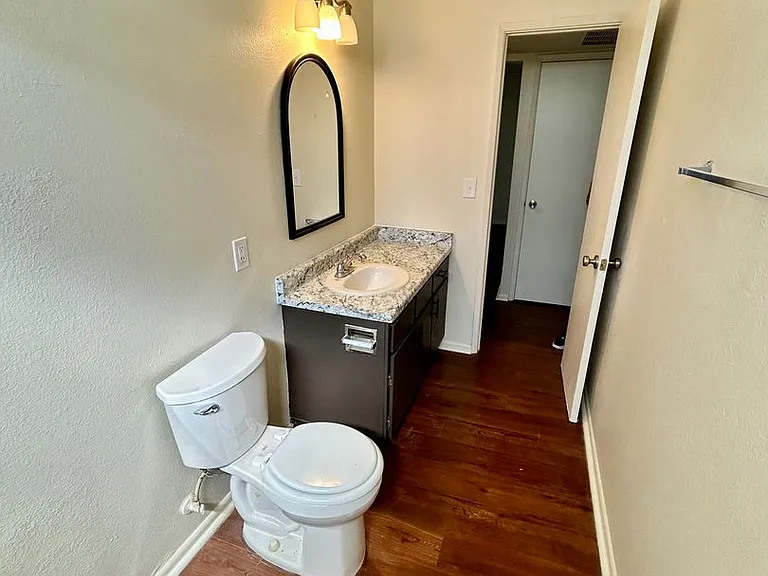 1295 Downard Ln — Photo 8