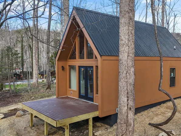 204 Braydens Way, Gatlinburg, TN 37738