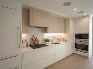 7418 Paulson St #707, Vancouver, BC