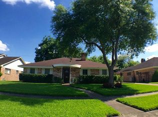 9307 Rowan Ln, Houston, TX 77036
