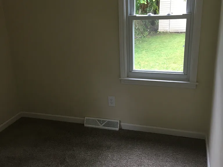 3536 Barry St — Photo 5