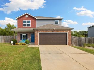 5058 W Claxton Cir, Fayetteville, AR 72704