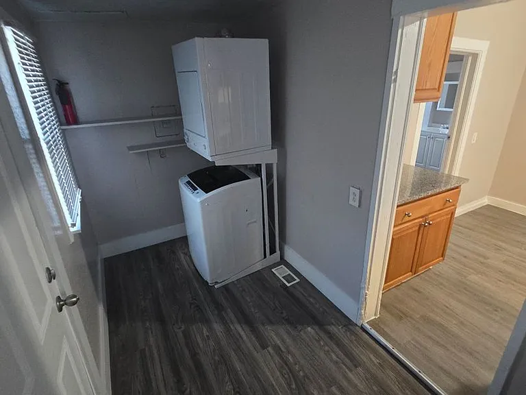 Knight Apartments and Sunlight Townhomes - located in historic downtown Greeley! — Photo 80