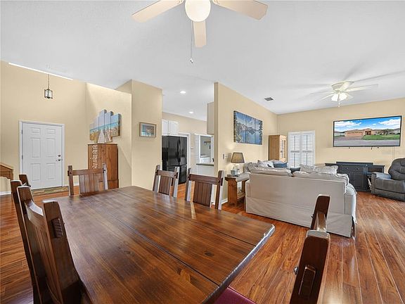 3rd image of 4144 Aberdeen Ln