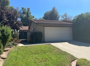 23532 Platina Dr, Santa Clarita, CA 91355