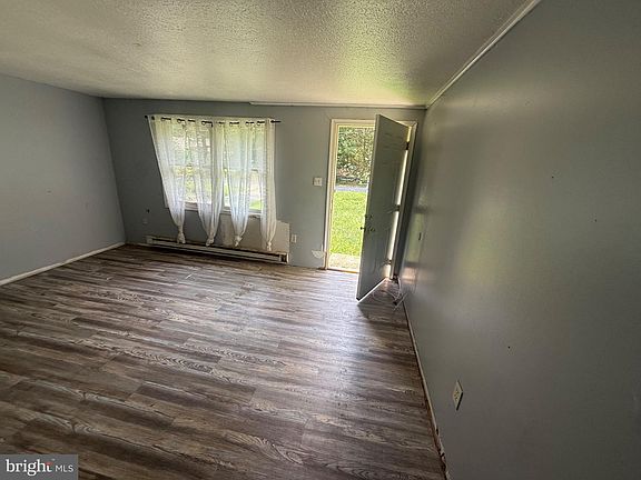 4th image of 3012 George Ave