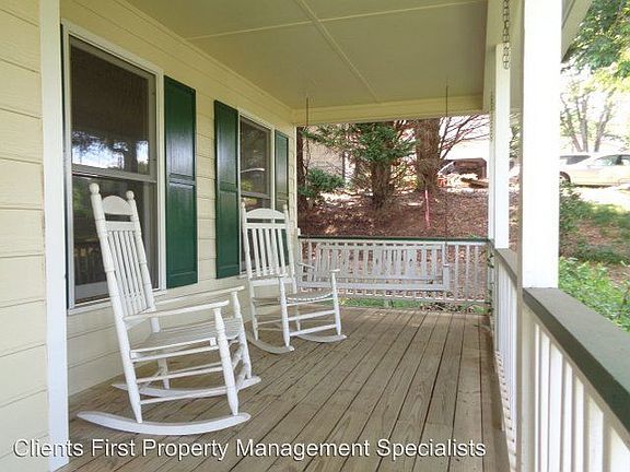3rd image of 206 Jennings Pond Ct