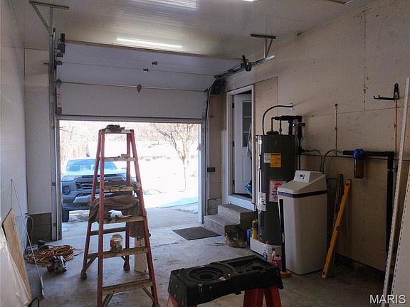 4th image of 1804 Kysar Rd