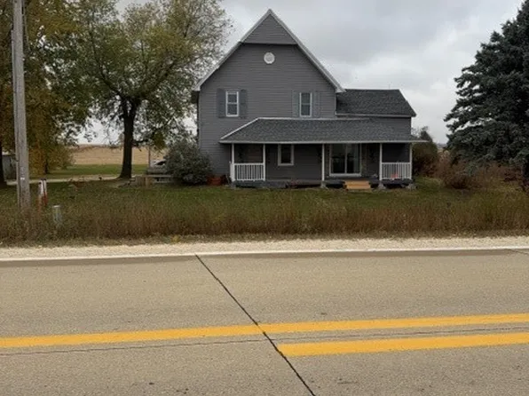 1097 Slater Ave, Aurora, IA 50607