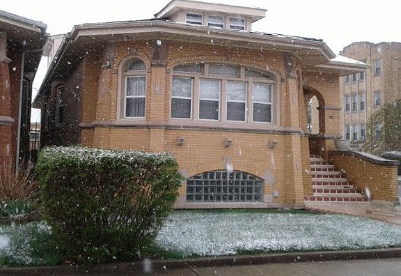 2nd image of 8100 S Hermitage Ave