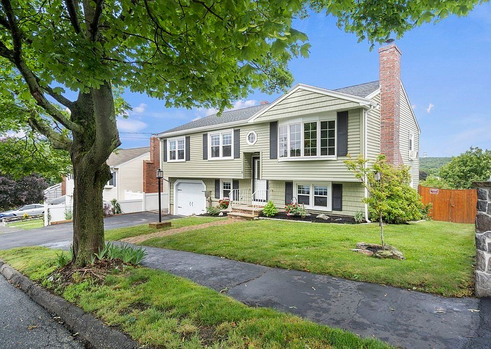 1st image of 12 Murdock Dr