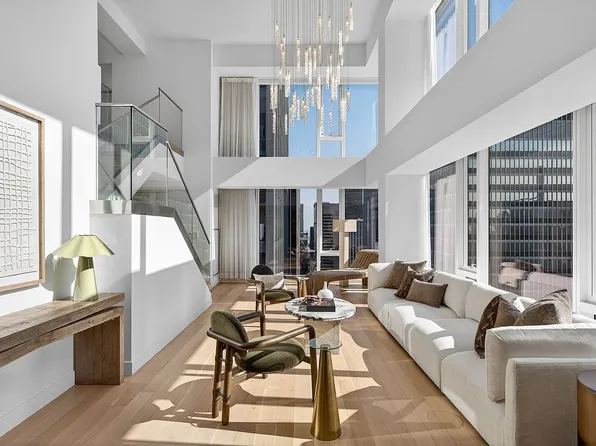 135 W 52nd St Unit Penthouse 4, New York, NY 10019