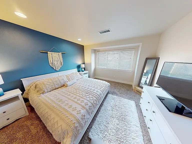 5322 Western Way — Photo 6