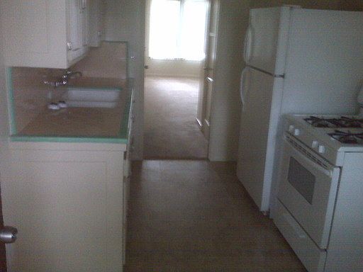 5th image of 2807 W Victory Blvd APT D